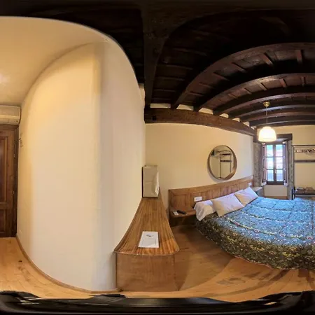 La Antigua Guest house 3*