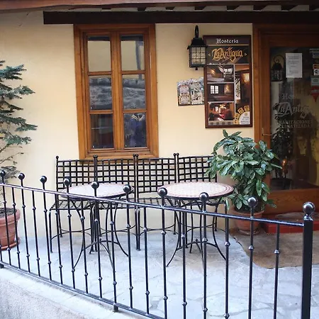 Pensionat La Antigua Potes