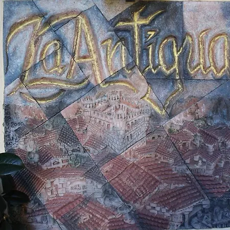 게스트하우스 La Antigua *