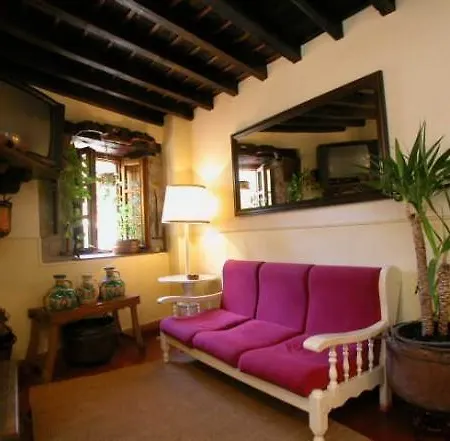 Pensionat La Antigua 3*
