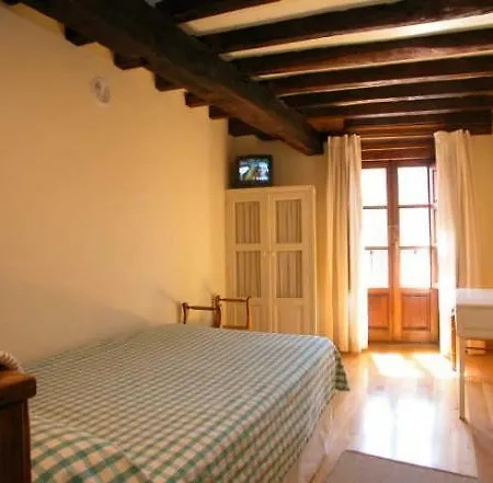 Casa de hóspedes La Antigua Potes