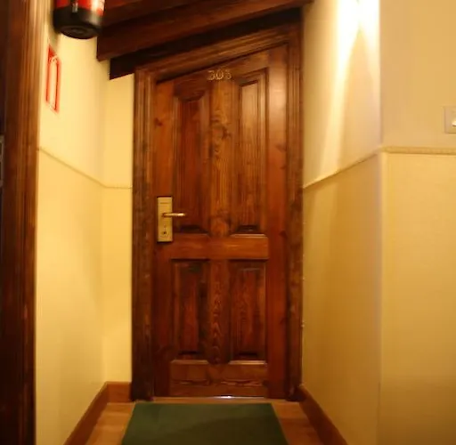 Pensjonat La Antigua 3*